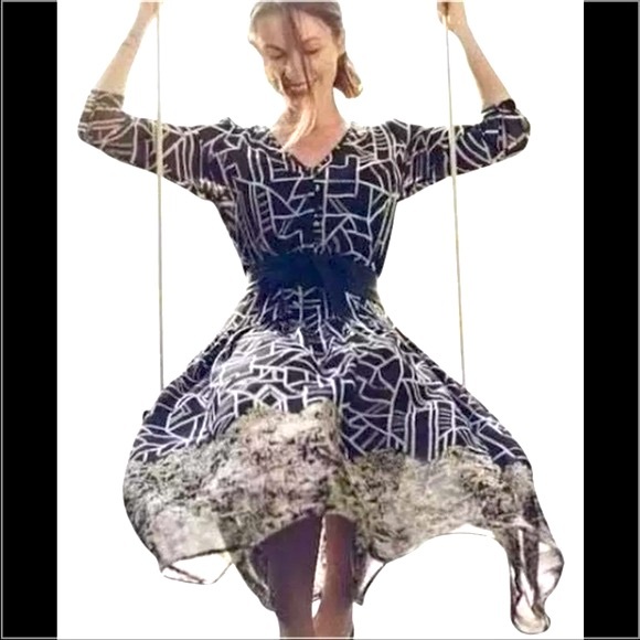 Anthropologie Dresses & Skirts - 💞HP💞 Anthropologie Floral Flowy Pleat Maxi Dress